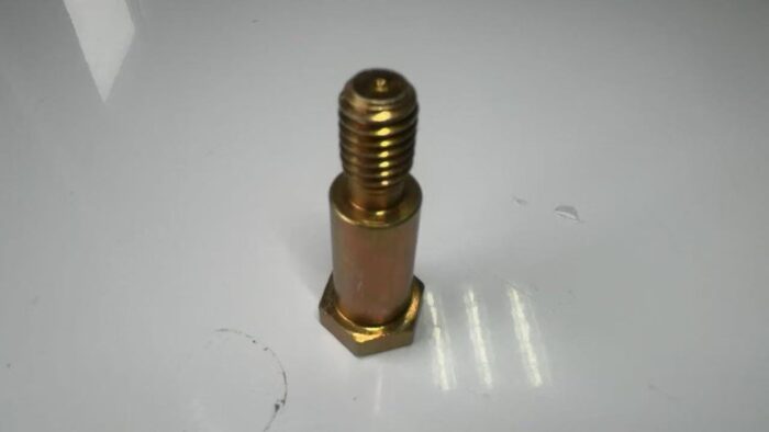 John Deere Bolt - Bed Bar MT3016 - Image 3