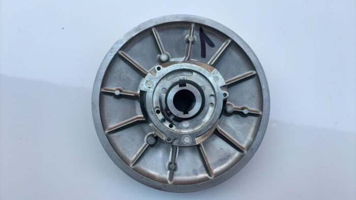 Club Car Precedent Driven Clutch Assembly – EX40 Engine (Genuine) - Image 3
