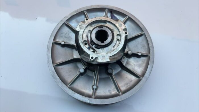 Club Car Precedent Driven Clutch Assembly – EX40 Engine (Genuine) - Image 2