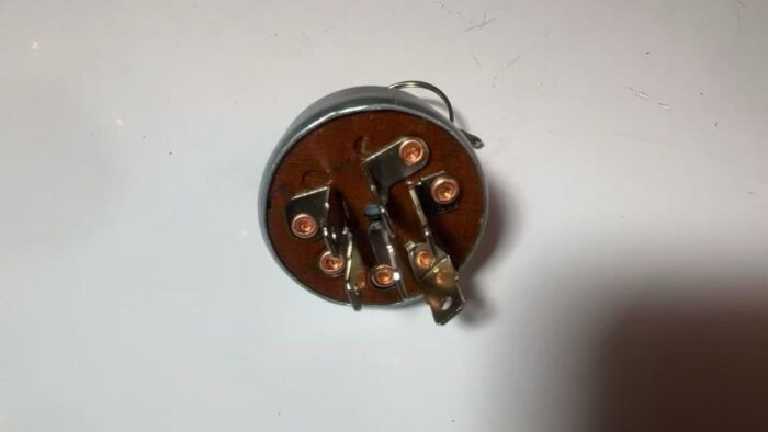 Toro Switch 104-2541 - Image 2