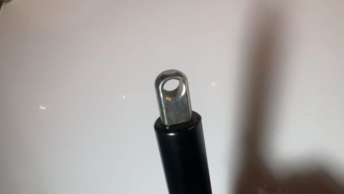 Toro steering tilt column assembly cylinder - Image 4