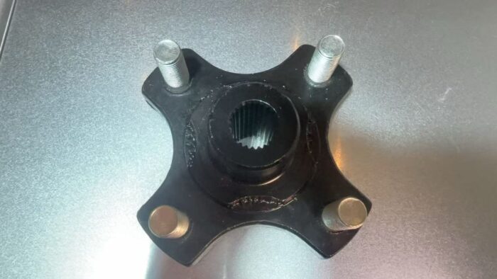 EZGO RXV Rear Hub 615604 - Image 2