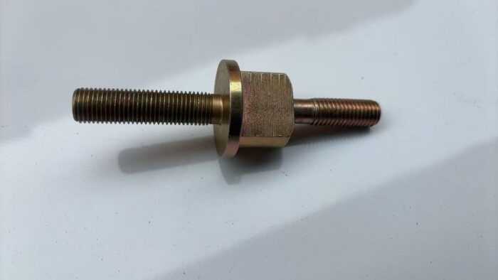 Toro Screw - Bed Bar Adjustment