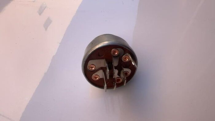 John Deere Ignition Switch w/Key AM101561, TCA15075 - Image 6