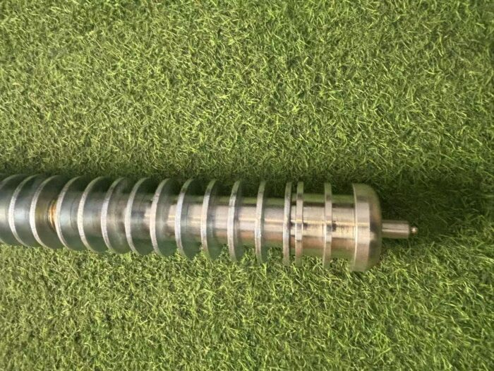 John Deere Roller - Grooved Repairable Steel AMT2966 - Image 5