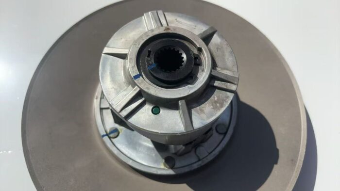 John Deere Clutch AM140967 - Image 6