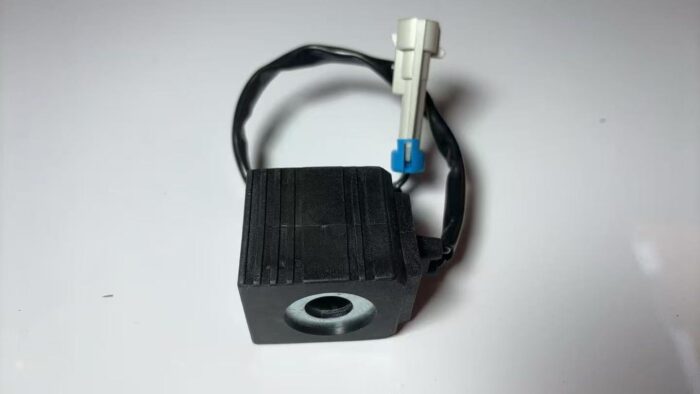 John Deere Valve Solenoid TCA14065 - Image 6