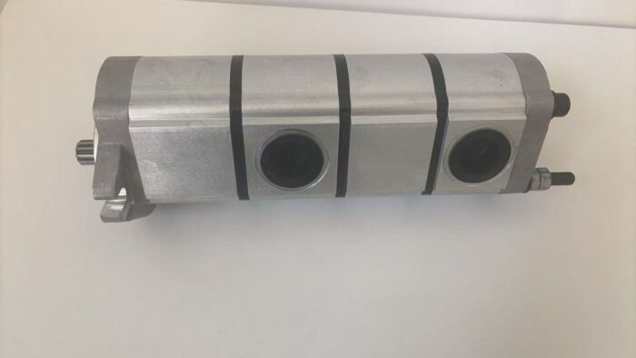 Toro Gear Pump Assy 105-7576 - Image 5