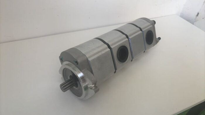 Toro Gear Pump Assy 105-7576