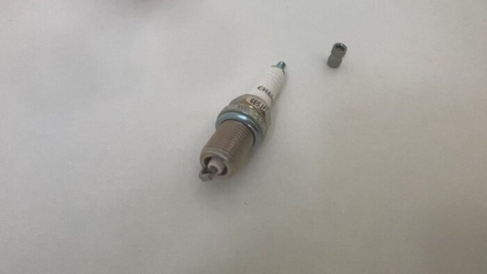 Kohler 25 132 14S Spark Plug - Image 4