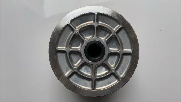 John Deere Primary Drive Clutch AM138487 - Image 4