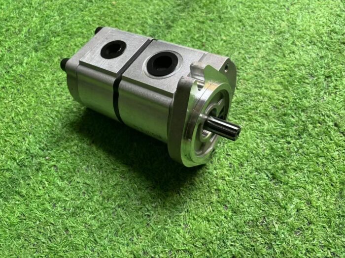 Toro hyd Gear Pump ASM 114-9956 - Image 5