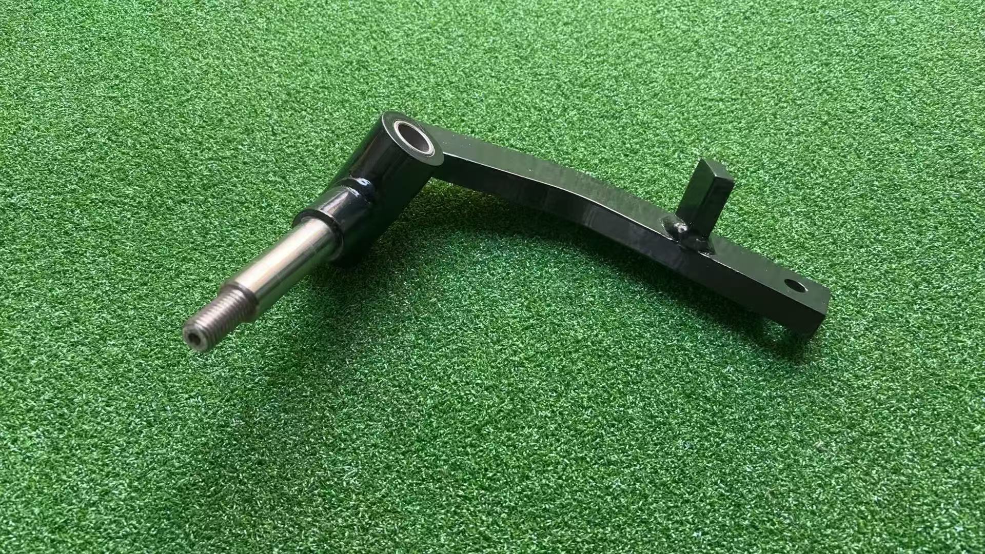 Club Car DS Assembly, Spindle, Driver-Side 102354201 - Image 2