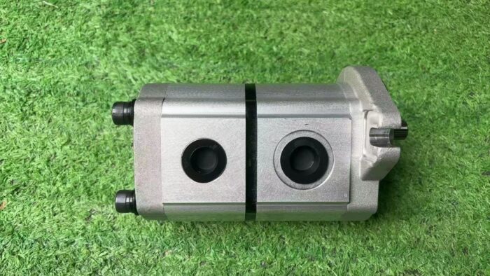 Toro Hydraulic Motor 121-7841 - Image 2