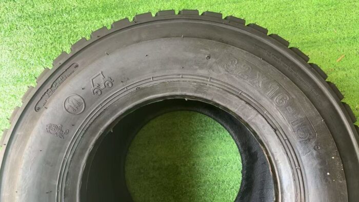 Turf Tire -32×16-15(14ply) - Image 3