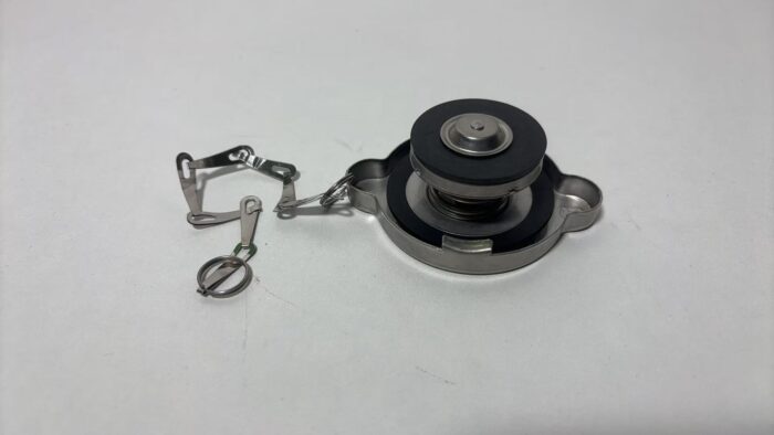 Toro Radiator Cap 66-3240 - Image 2