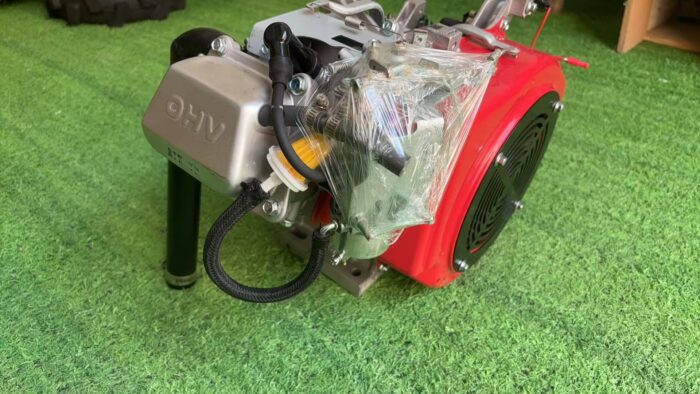 JD 1200A Engine - Image 3