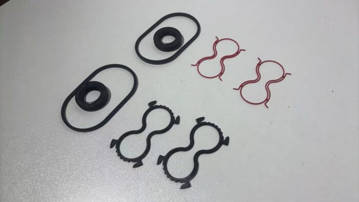 Toro Motor Seal Kit 125-1682 - Image 2