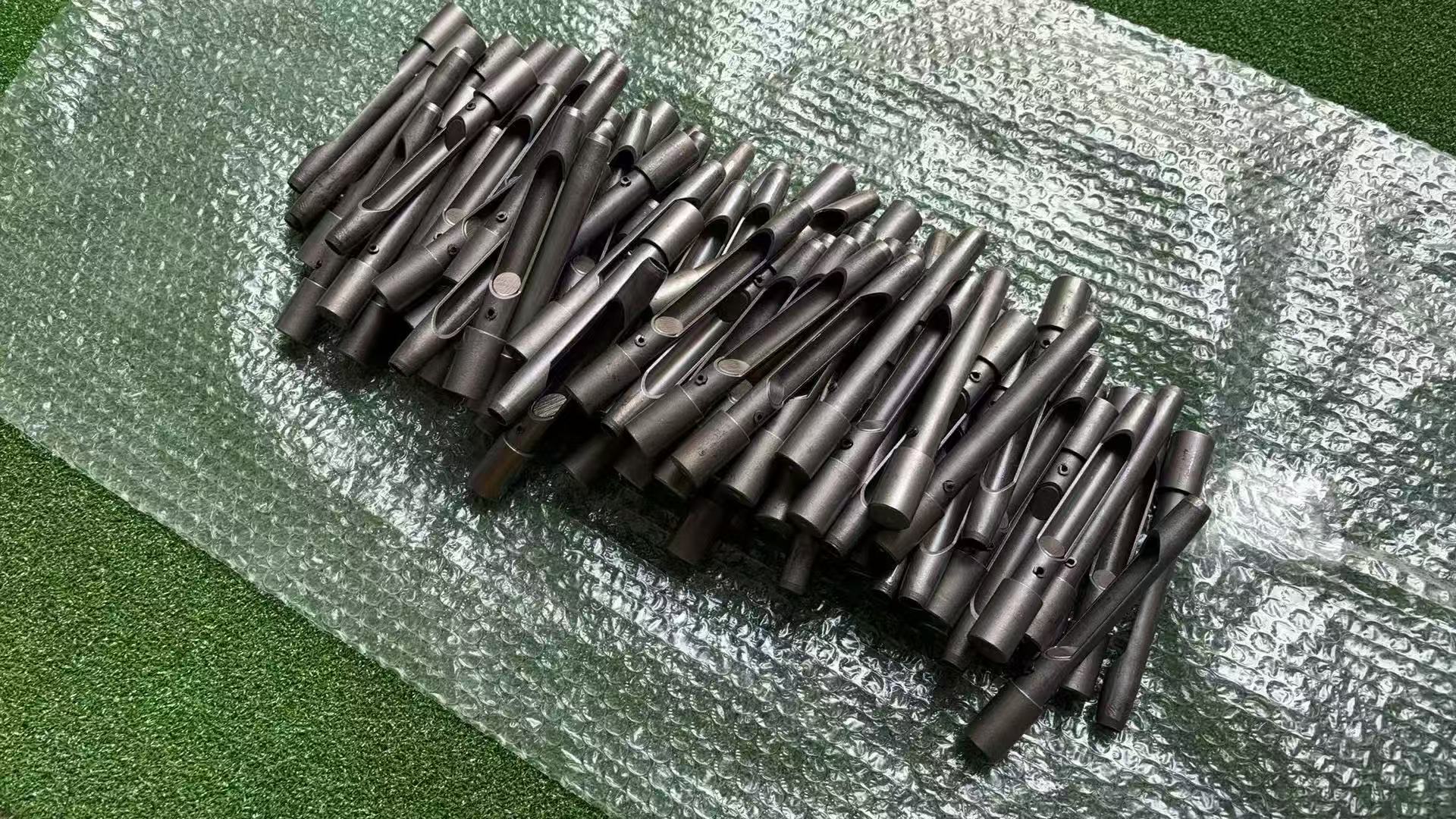 R&R Side-Eject Tine R201536 - 19 x 140 x10.2 - Image 3