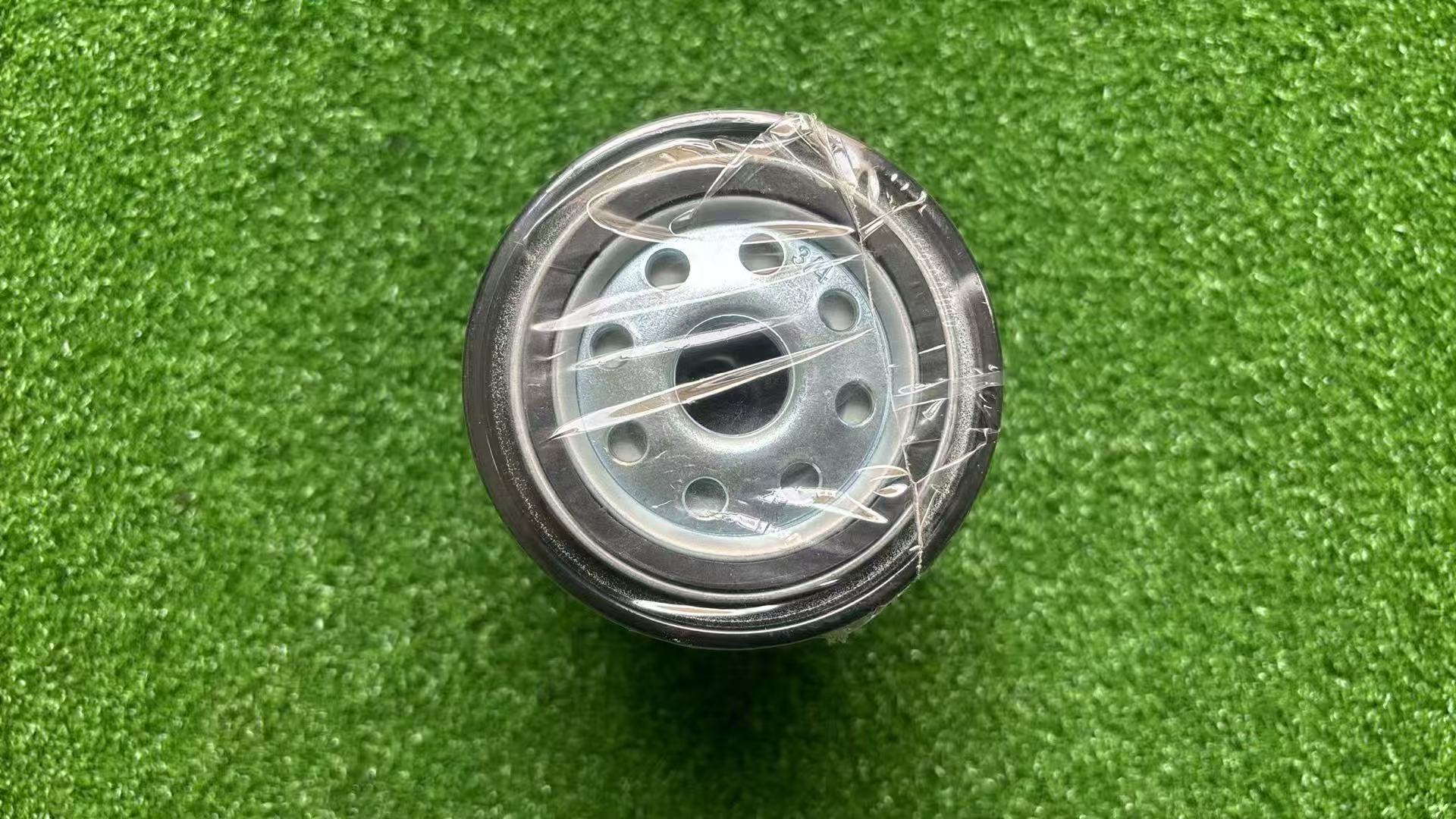 John Deere Hydraulic Oil Filter LVA16054 - Image 2