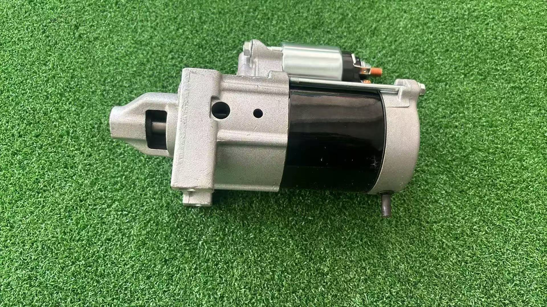 John Deere Starter Motor AUC20911 - Image 4